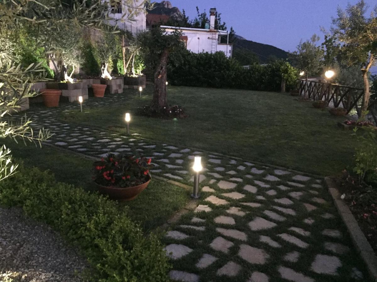 B&B Fior Tramonti Exteriör bild